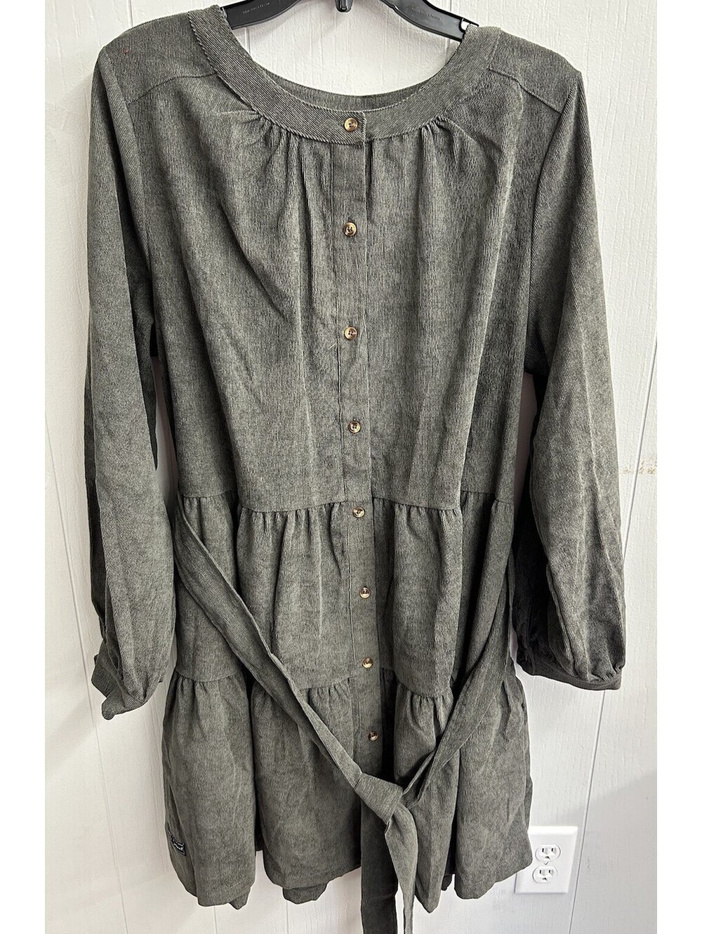 Simply Southern Dress. Grey Corduroy. Long Sleeves. Button Front Size XL.  NWT.